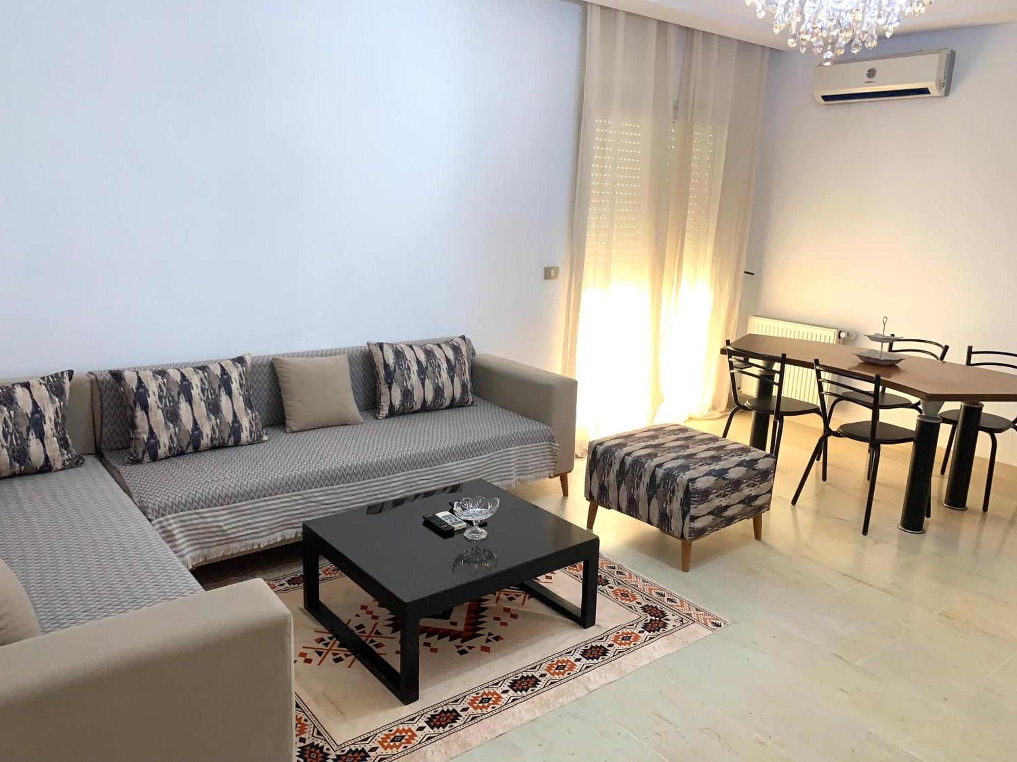 Elegant S2 Apartment Near Carrefour La Marsa Exterior foto